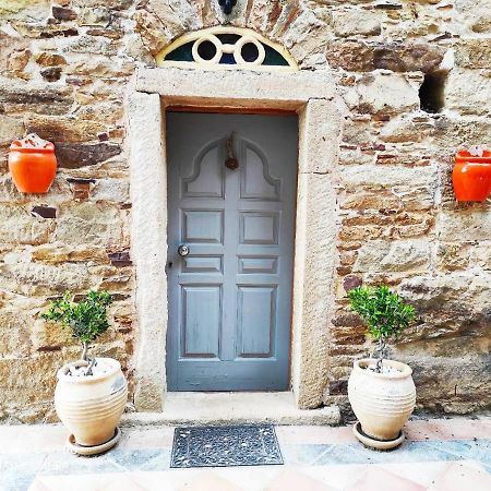 Villa Spiti Elaionas Καρφάς Εξωτερικό φωτογραφία